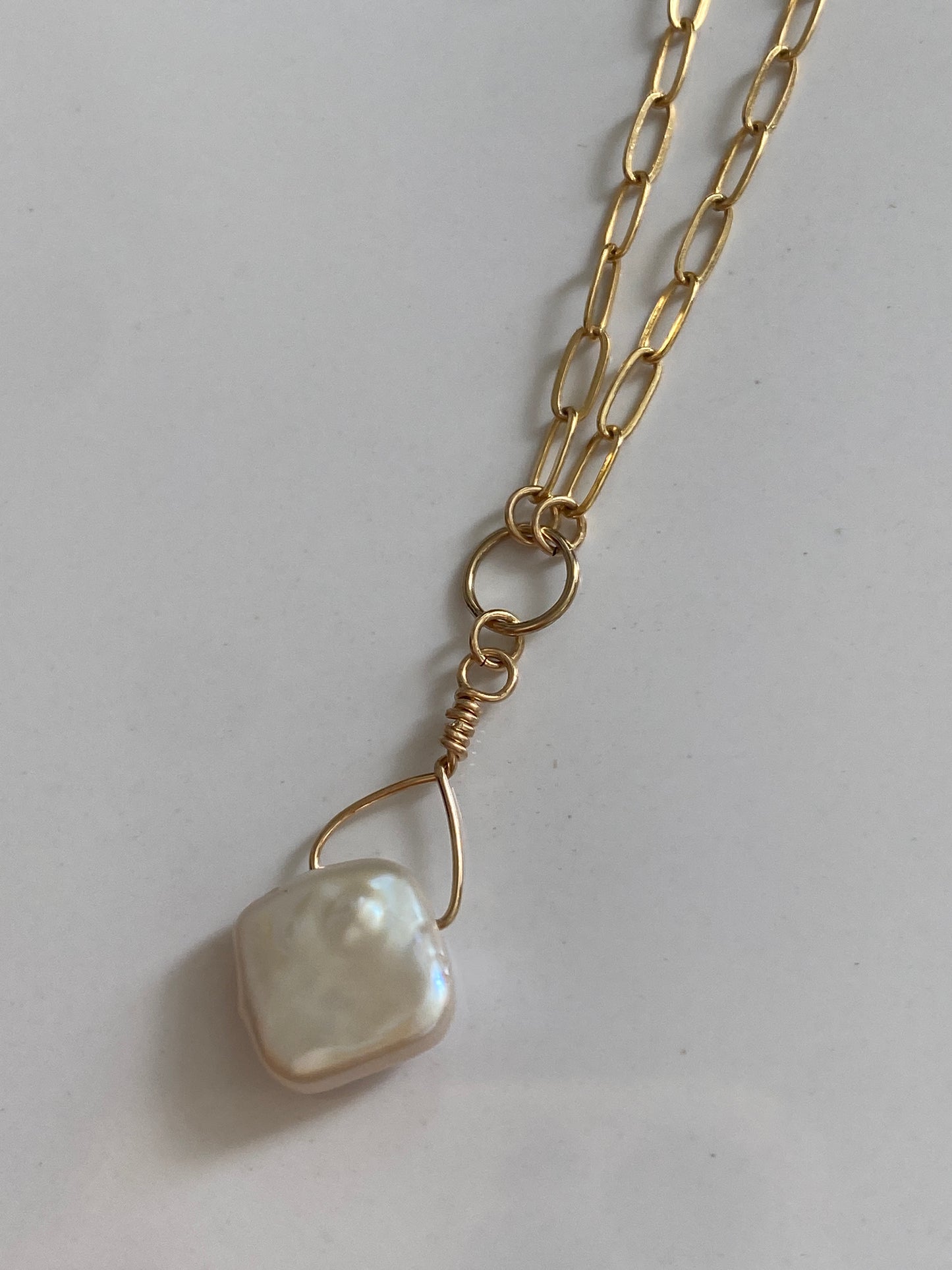 Pearl white Fresh Water Pearl on 14K Gold Filled 18in