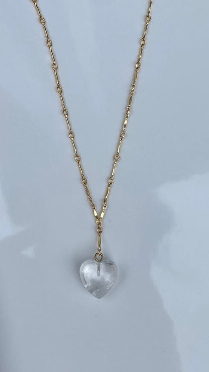 Clear Agate stone Heart drop down 20-21’ Necklace 14K Gold Filled